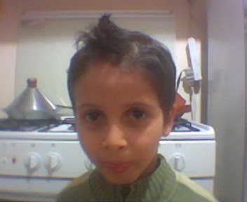 mon petit cousin omar de casa il et pas traus beaux bogosse